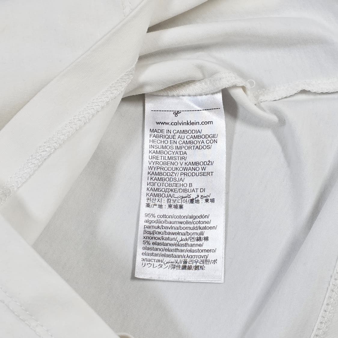 여성 L 캘빈클라인 진스 딱붙핏 브이넥 반팔티셔츠 상품이미지5