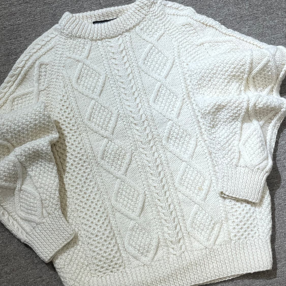 STANDUN 라운드넥 케이블 니트 상품이미지6