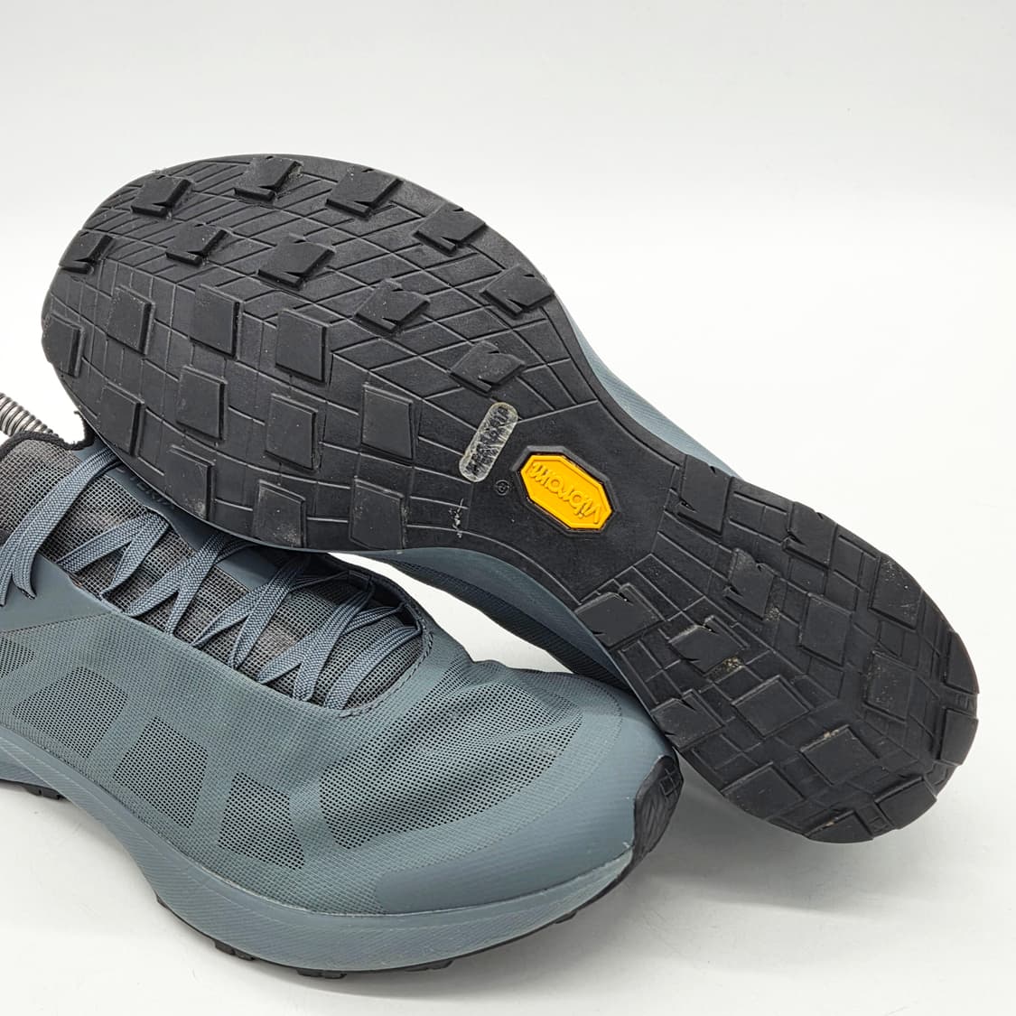 아크테릭스 노반 SL 트레일 슈즈 블루 그린 (275) 상품이미지3