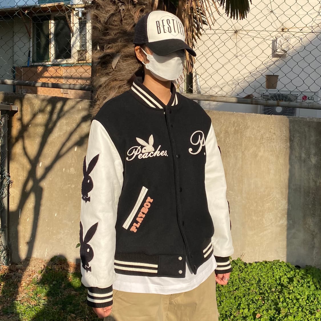 Peaches. x Playboy Varsity Jacket 상품이미지2