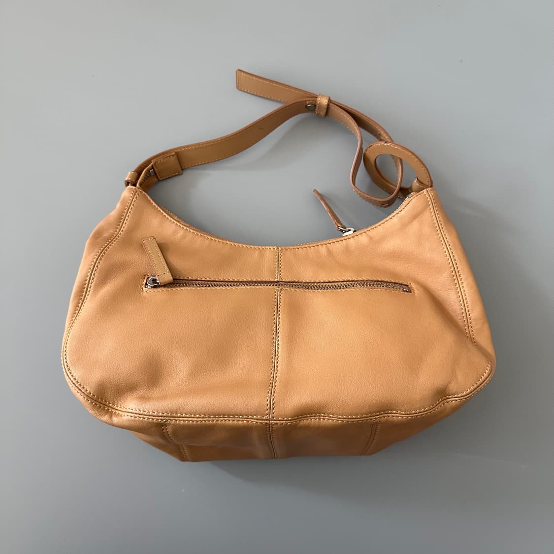 이세이미야케 im product 가죽 토트백 상품이미지3