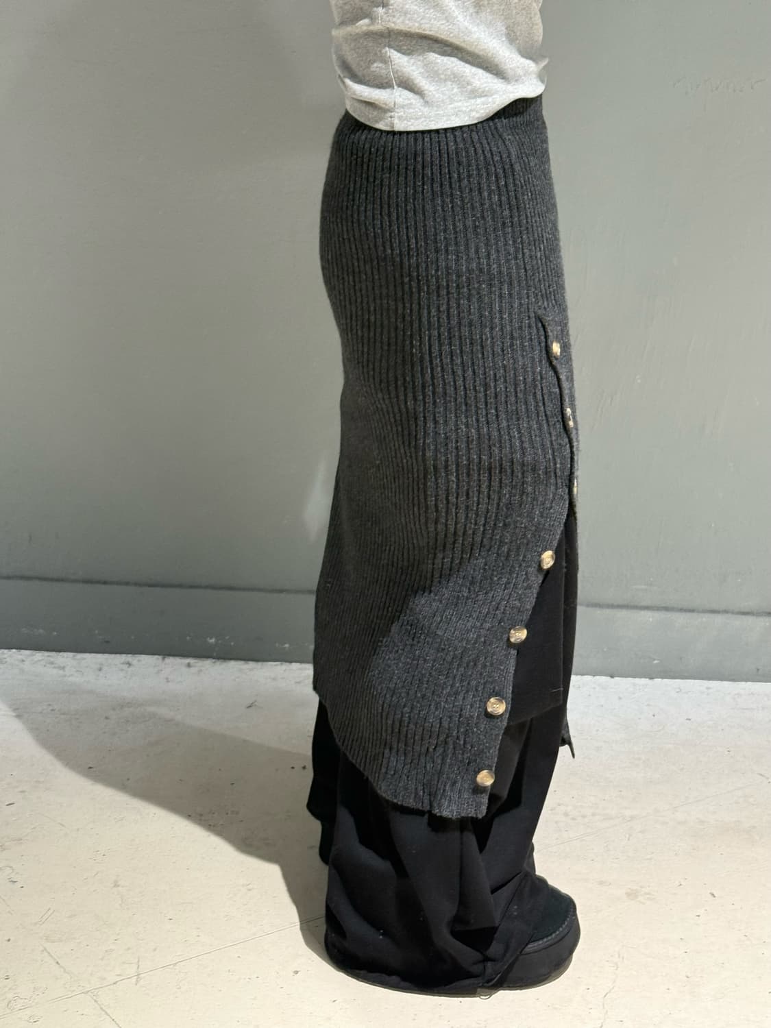 button-up slit detail knit long skirt 상품이미지3