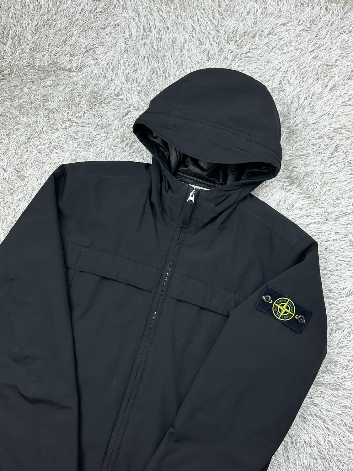 [M] 정품 스톤아일랜드 21FW 프리마로프트 소프트쉘 자켓 블랙 상품이미지1