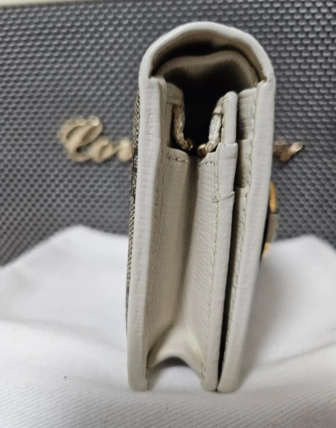 구찌 홀스빗 1955 GG 반지갑 (정품) 정가₩:829,000원 상품이미지4