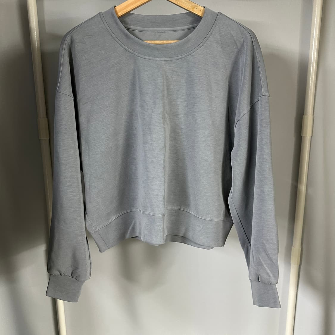 룰루레몬 퍼펙틀리 오버사이즈 크롭 크루 상품이미지1