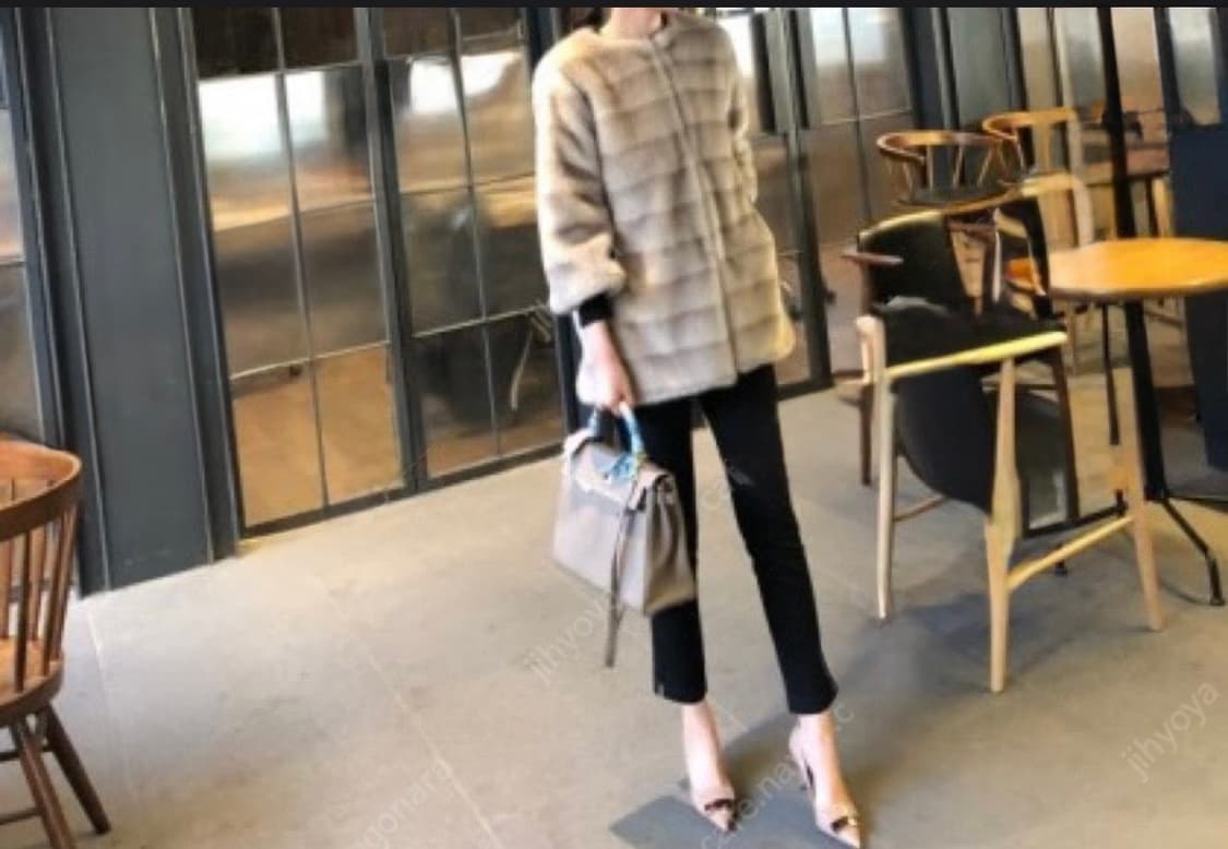 by ssuny 바이써니 퍼 코트 상품이미지1