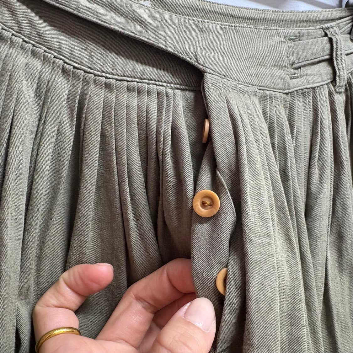45RPM 카키 주름 미디 스커트 치마 상품이미지2