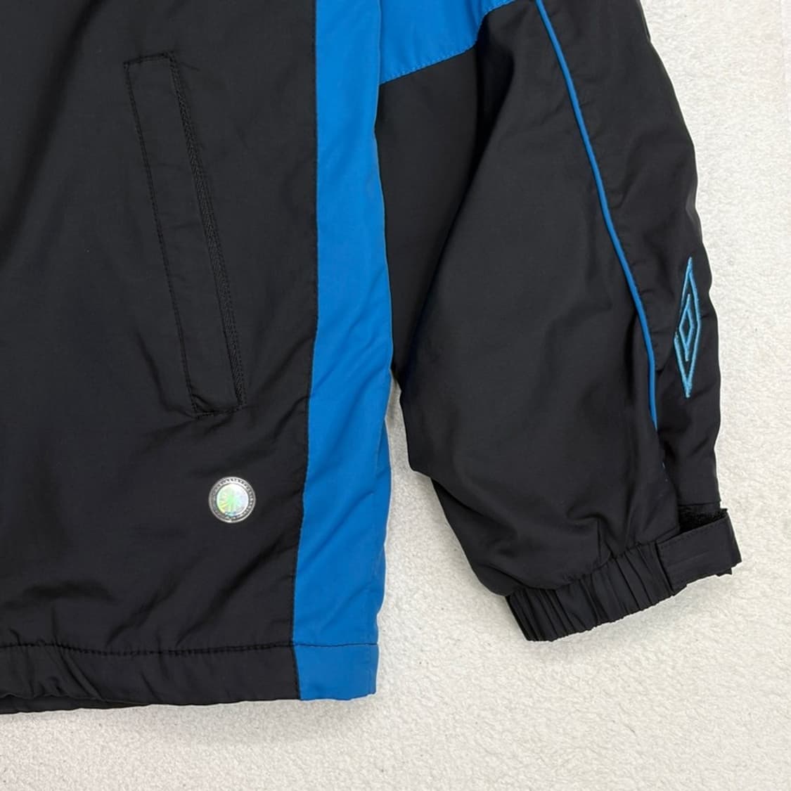 UMBRO 올드스쿨 배색 바람막이 패딩 자켓 105 상품이미지2