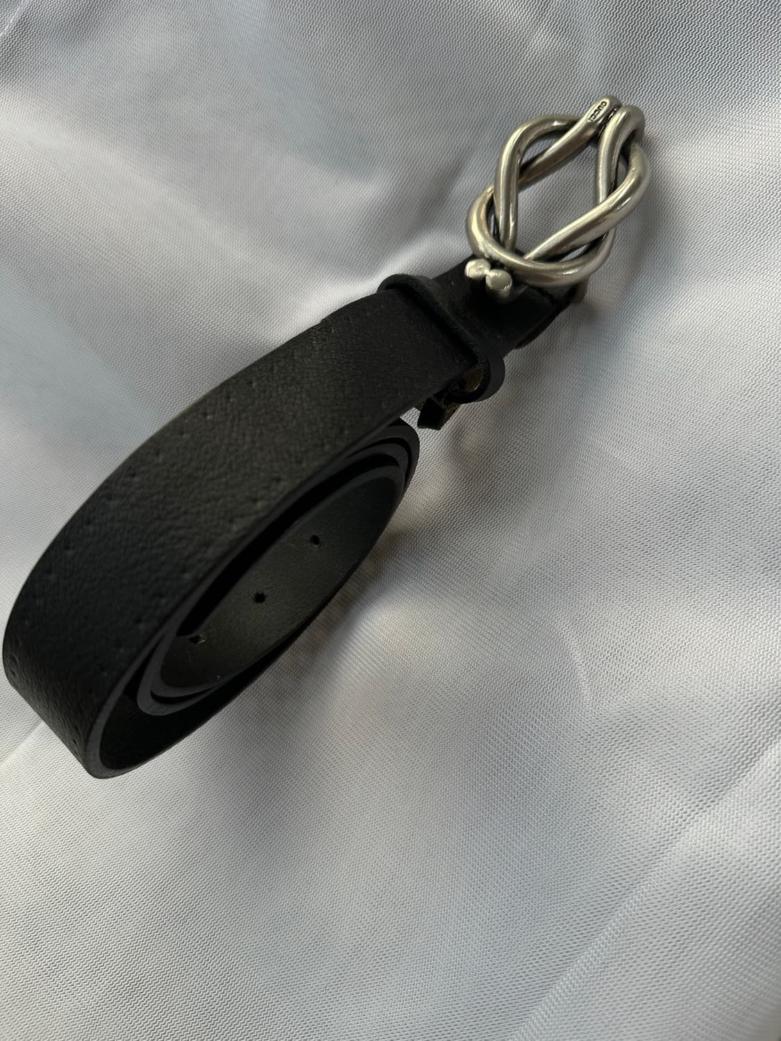 구찌 블랙 가죽 매듭 버클 벨트 상품이미지4