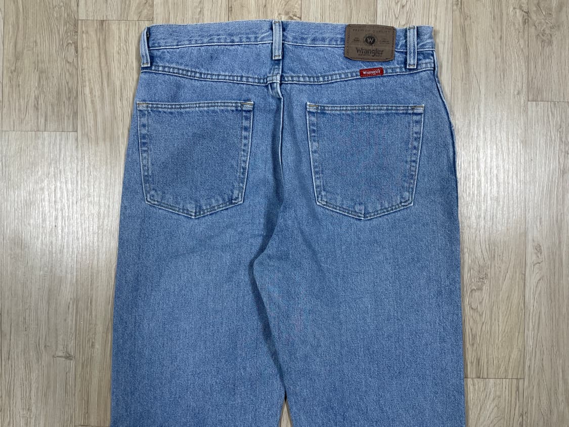 34) 00's 랭글러 미국판 레귤러핏 연청워싱 데님팬츠 상품이미지8