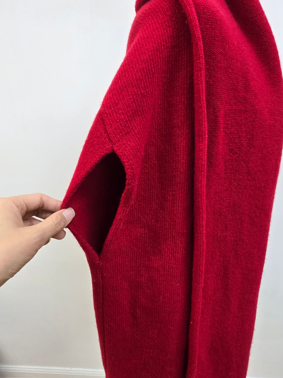 비꼴리끄 숄카라 캐시미어 블렌딩 루즈핏 울 베스트 상품이미지5