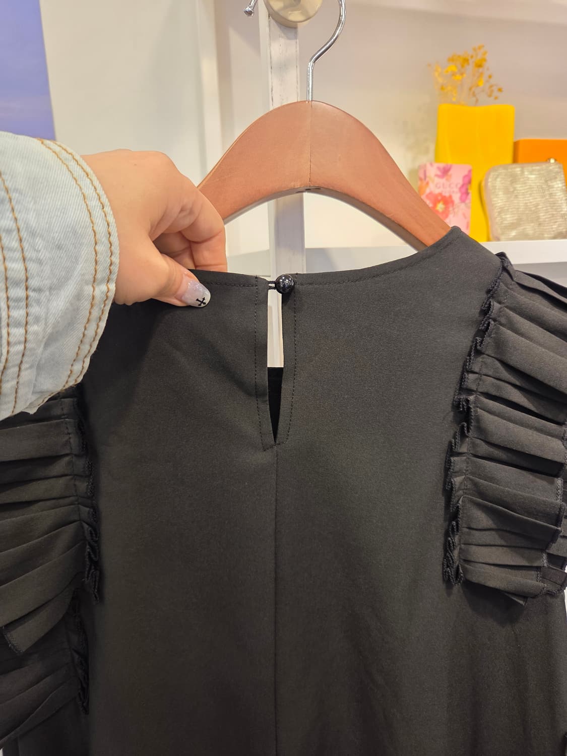 스텔라마리나  러플 주름 민소매 블라우스 상품이미지9