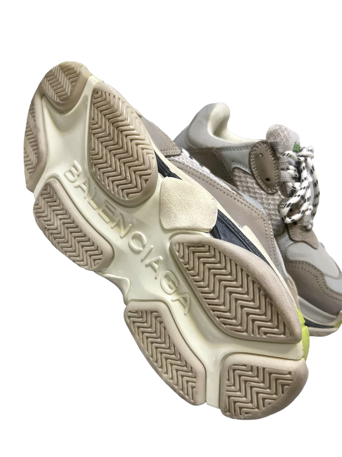 발렌시아가 트리플s 상품이미지2