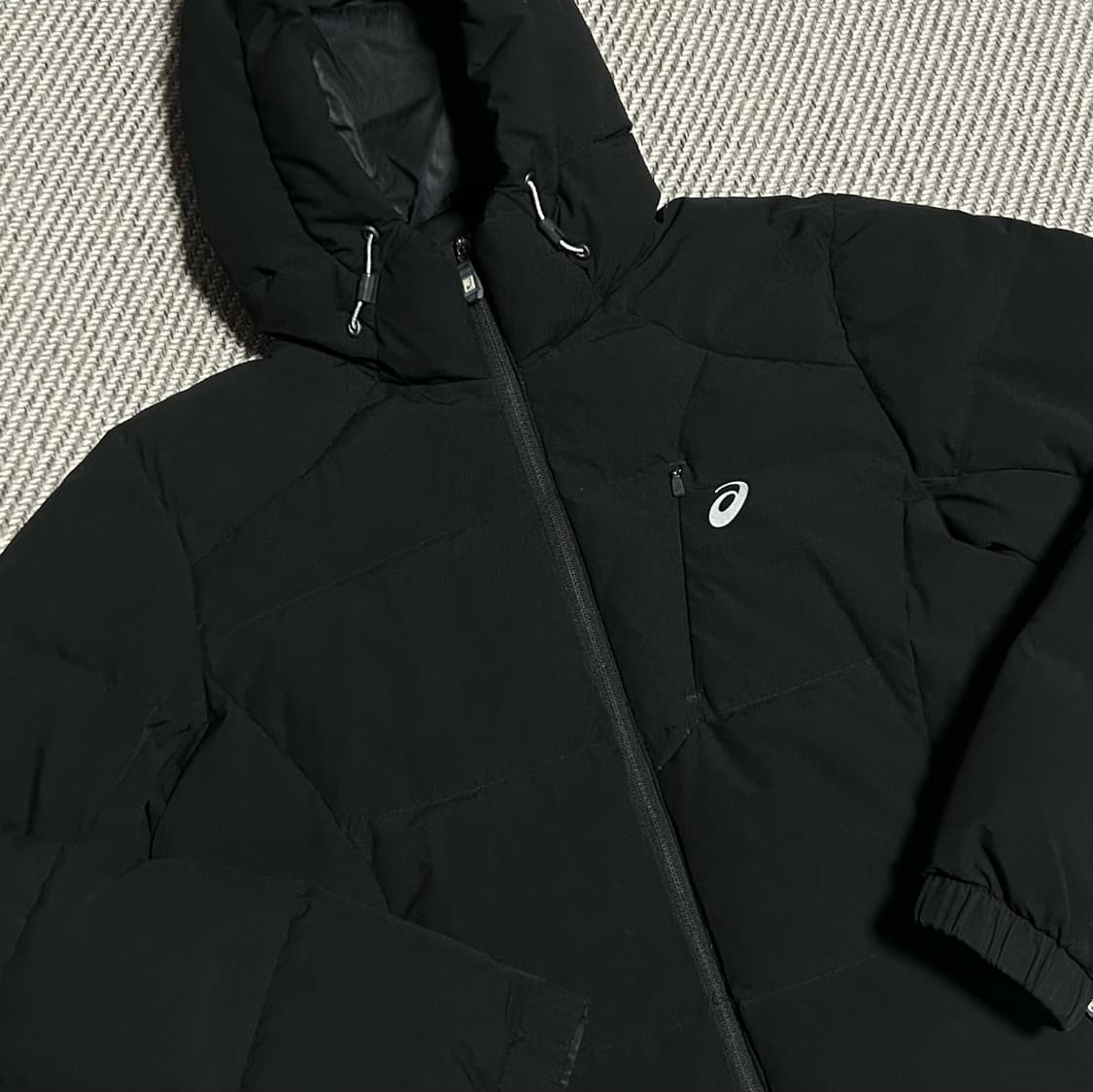 [M] asics 아식스 다운 패딩 점퍼 상품이미지3