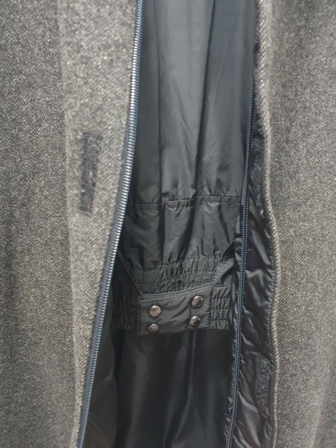 1990s-2000s 프라다 버진울 코트 52 상품이미지8