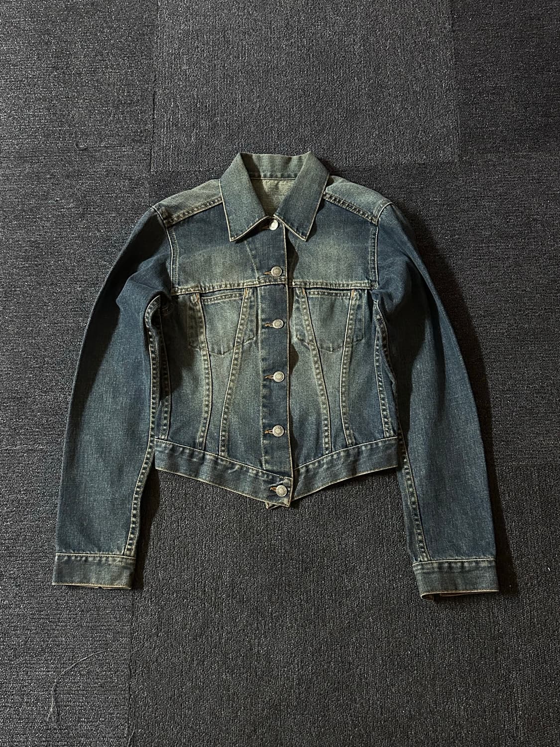 Gucci 구찌 녹워싱 G-Jean Distressed 인디고 데님자켓 상품이미지5