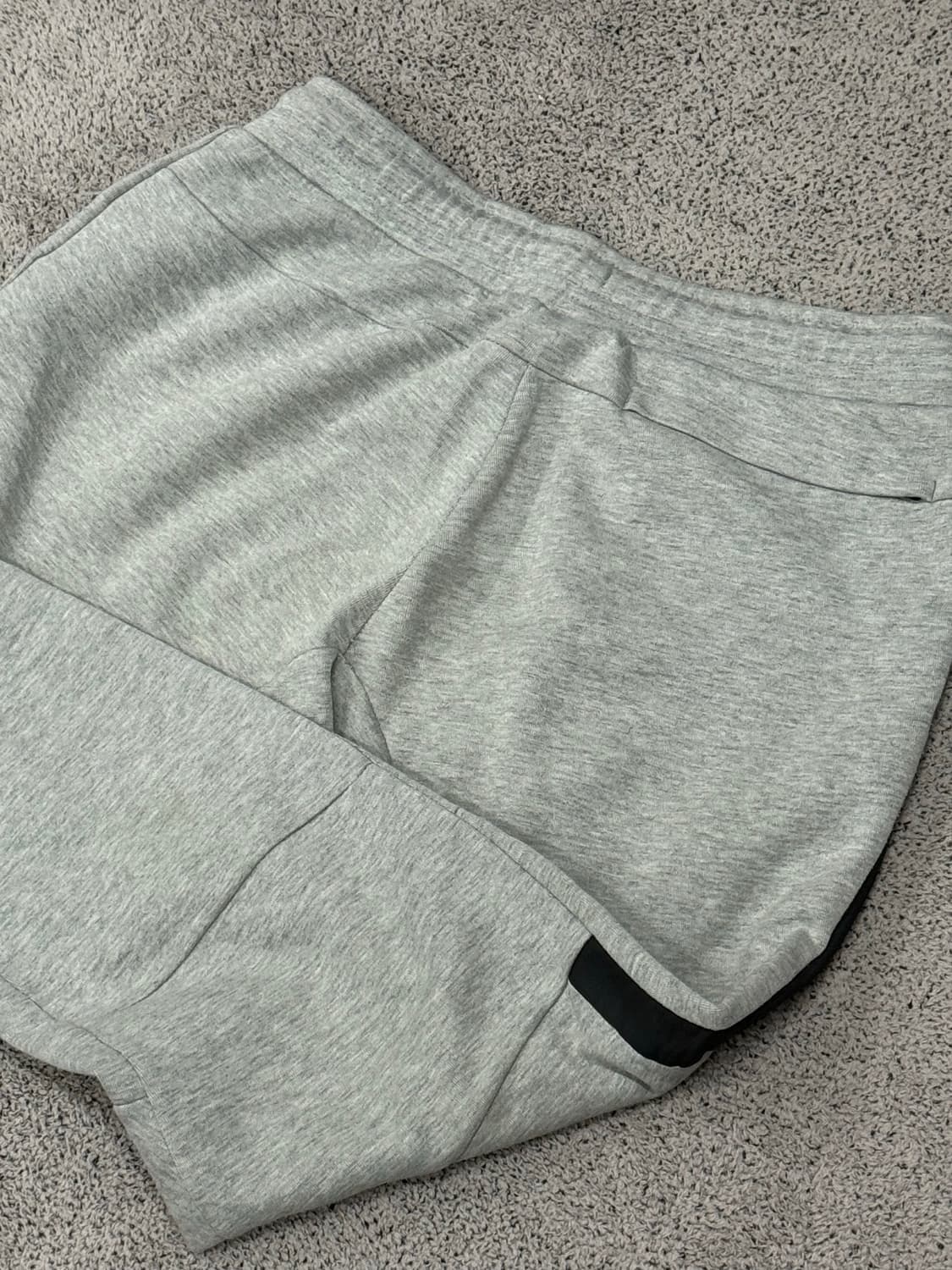 (L) 나이키 테크팩 조거 팬츠 그레이 상품이미지3