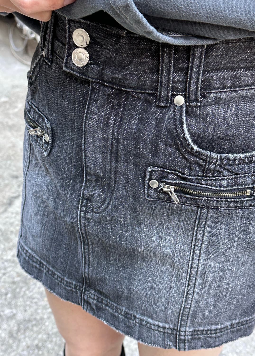 노스페이스 점퍼 미스치프 후드티 마뗑킴 스커트 코디세트 상품이미지9