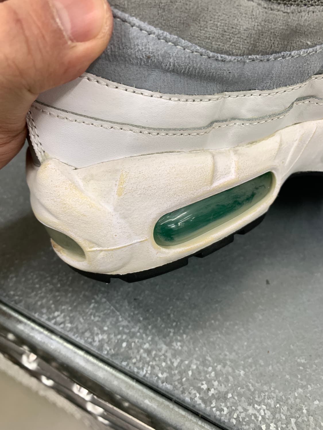 나이키 에어맥스 95 OG 그레이프 235 상품이미지9