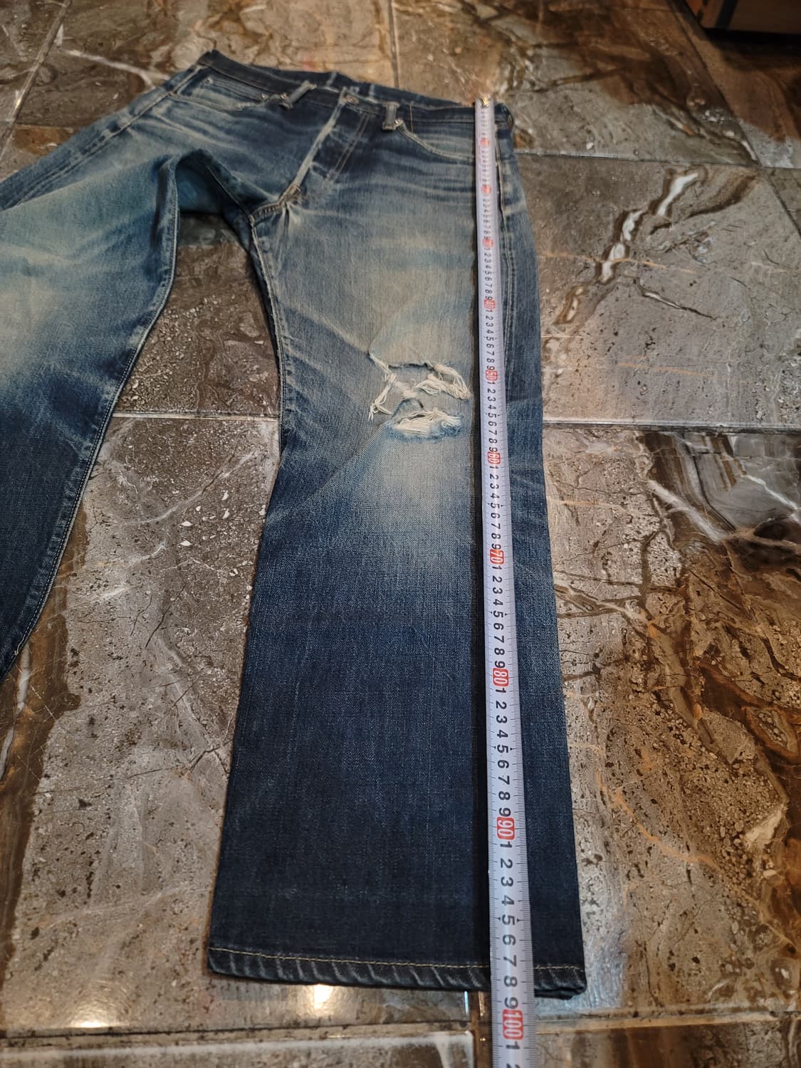 Visvim 비즈빔 데미지 하드워시 데님팬츠  상품이미지10