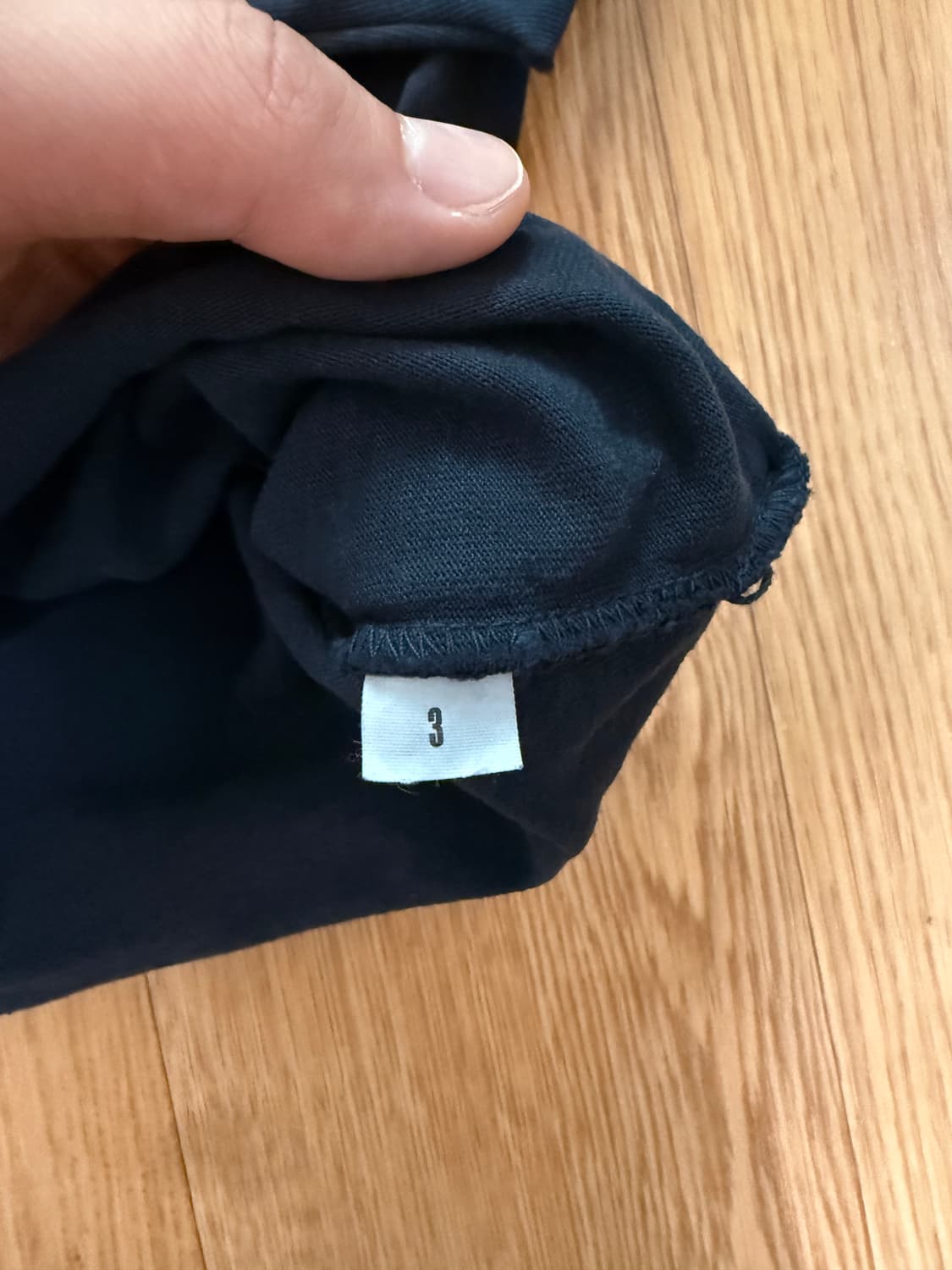 yeezy 긴팔티 상품이미지3