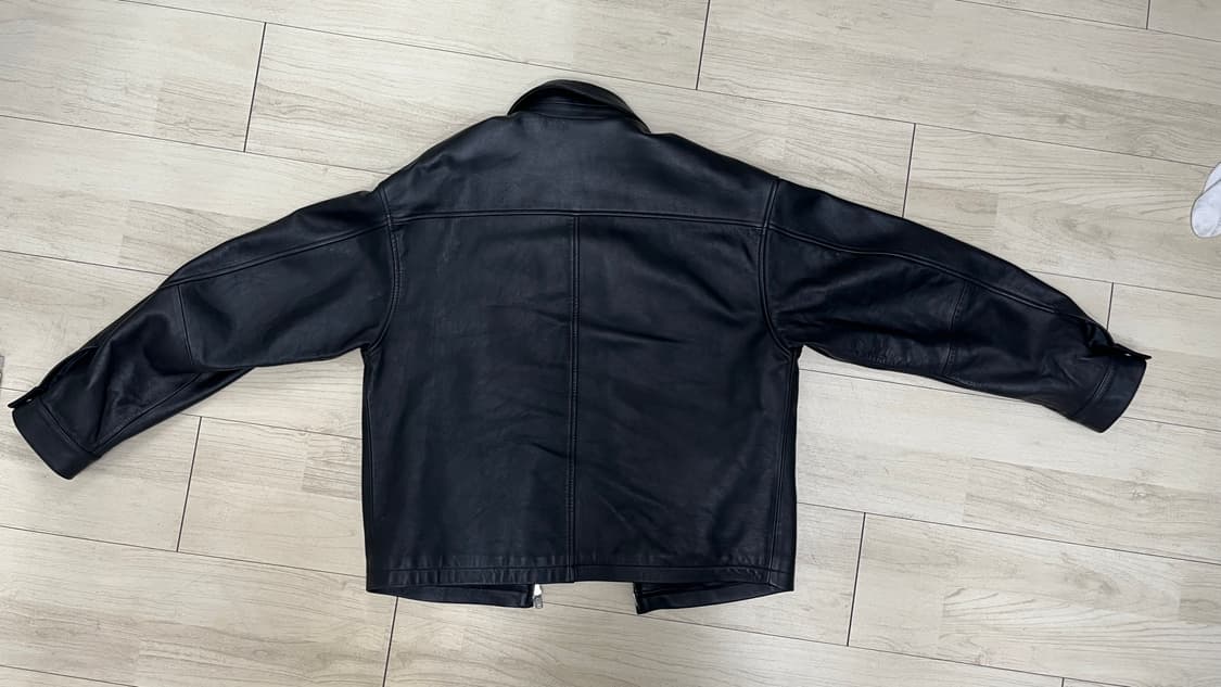 비바스튜디오 레더자켓 상품이미지1