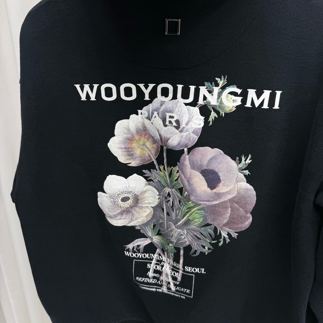 [48] 우영미 플라워 후드티 블랙 상품이미지4