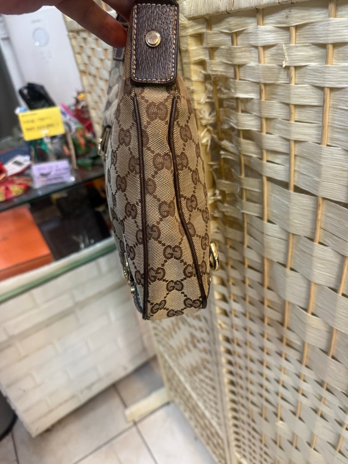 정품 구찌 D링 쇼퍼백 팝니다 상품이미지3