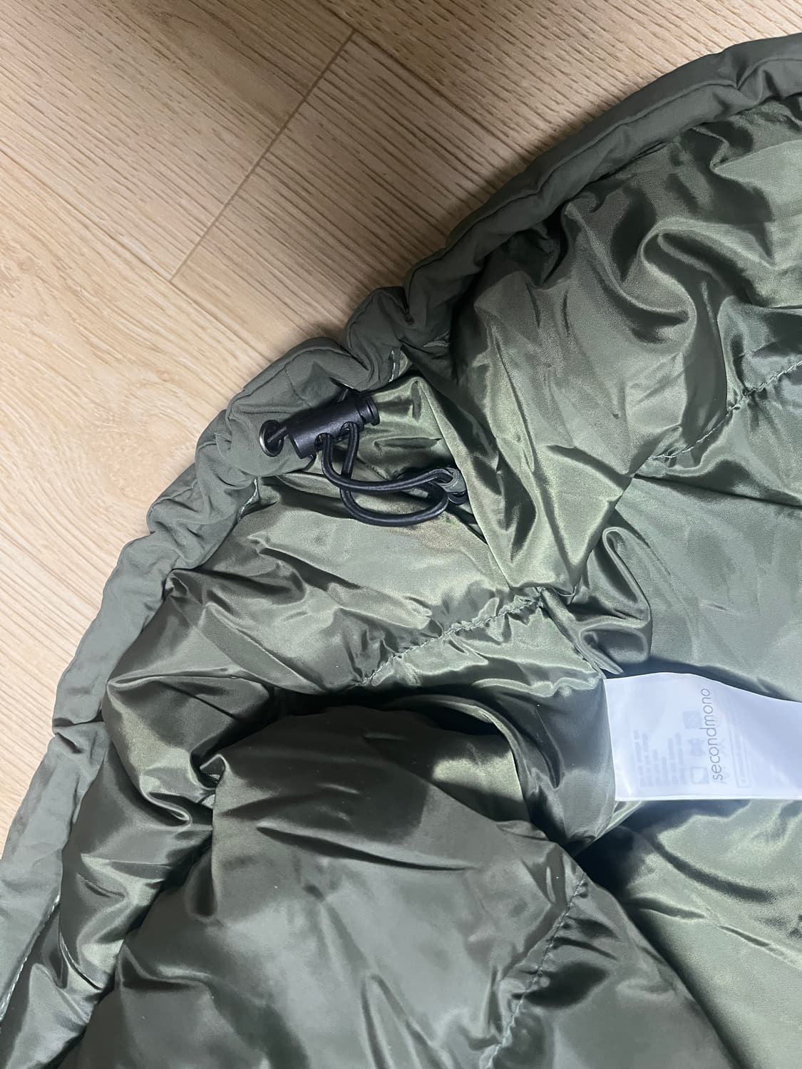 세컨모놀로그- 몬스터 숏 덕 다운 헤비 후드 파카/숏패딩 카키색 상품이미지4