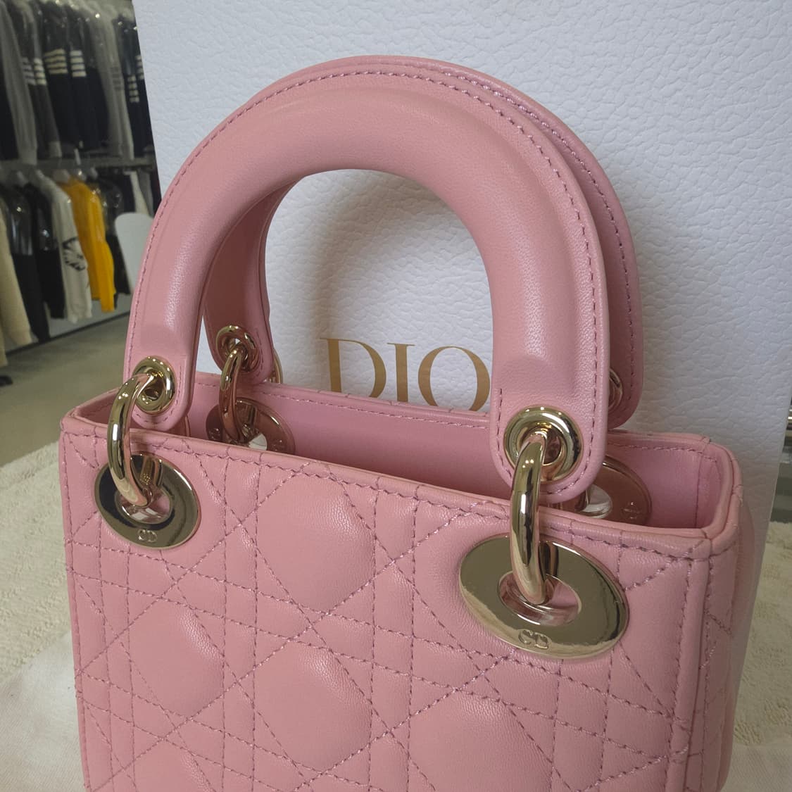 [중고/정품] 디올 레이디백 미니 엔틱 핑크 상품이미지5