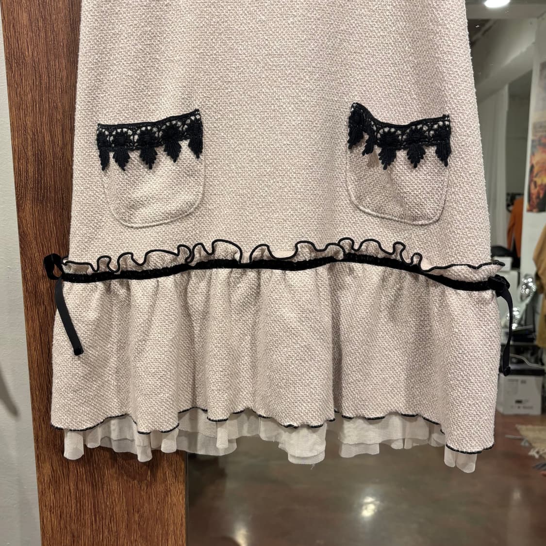 Axes femme 엑시즈팜 블랙 프릴 공겜여주 갸루 반팔 니트 원피스 상품이미지5