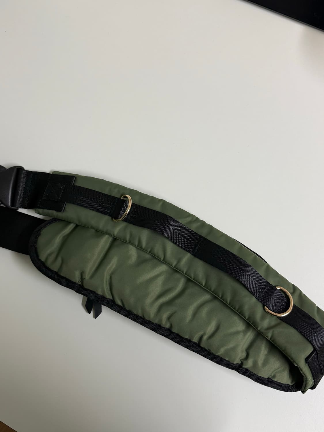 아페쎄 사카이 크로스백 상품이미지3