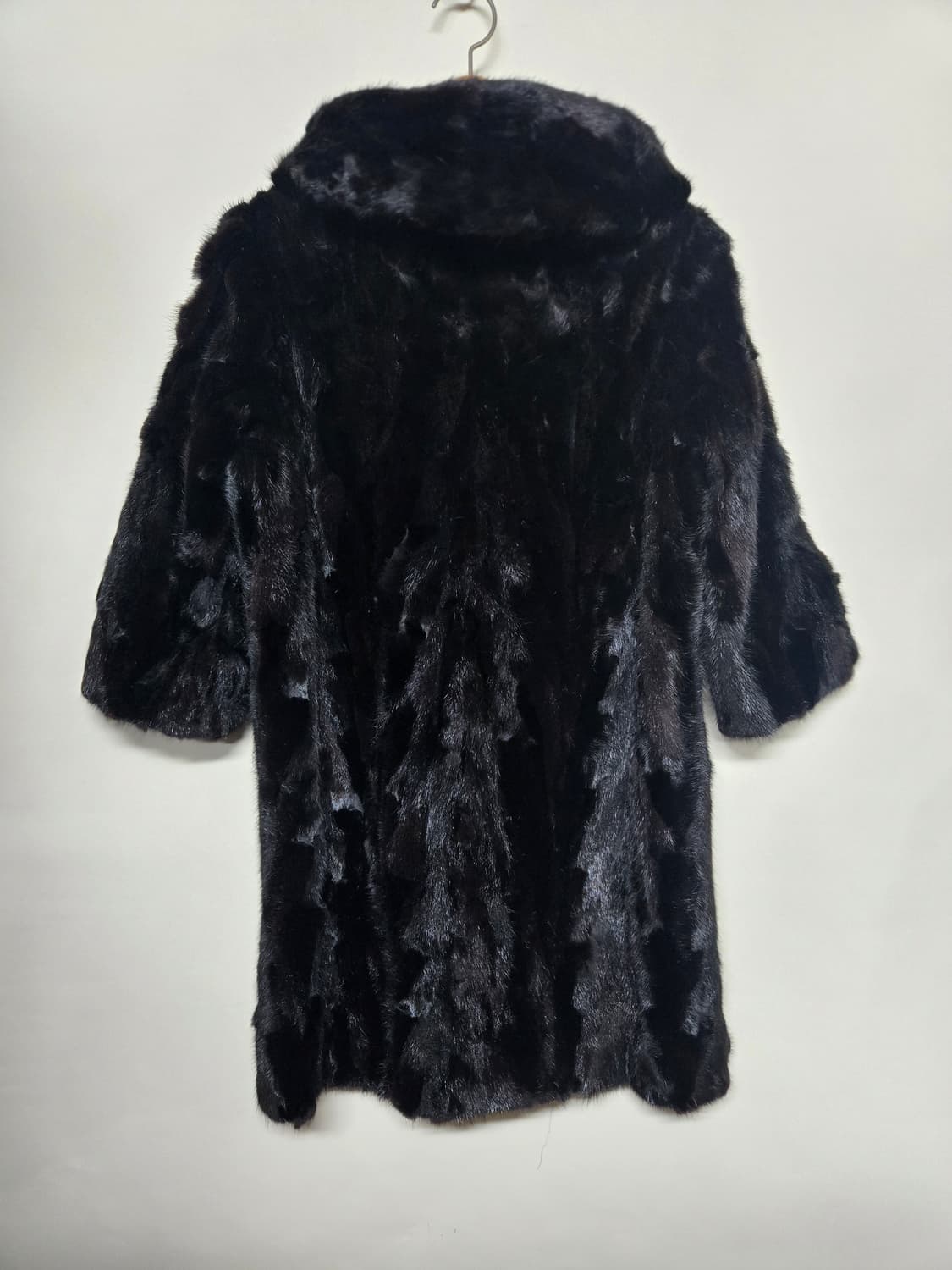 KASI BADY 키시바디 블랙+갈색 8부  롱밍크 코트 55 상품이미지2