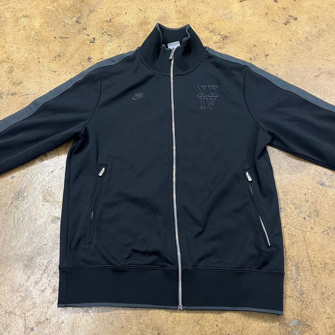 [ 정품/L ] 나이키 스우시 코비 브라이언트 트랙탑 져지 b17 상품이미지2