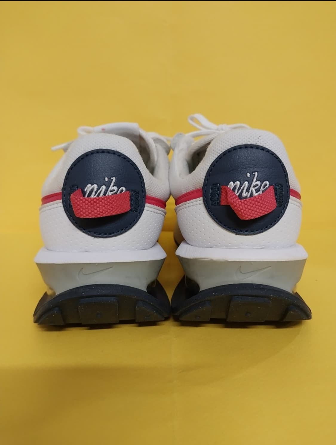 여성 나이키 에어맥스 프리데이 아키오핑크 운동화 (230) 상품이미지5