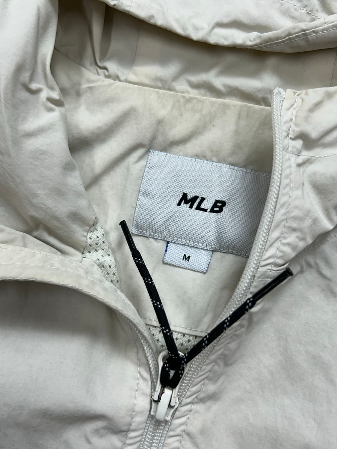 MLB 뉴욕 양키스 크림 후드 바람막이 M 상품이미지5