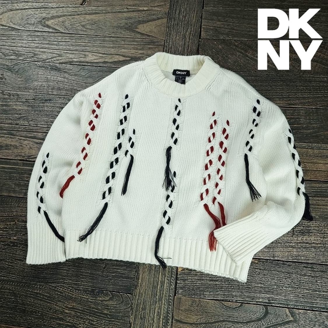 [도나카란뉴욕] 레이스 포인트 오버핏 크루넥 니트 아이보리 M19131 상품이미지1