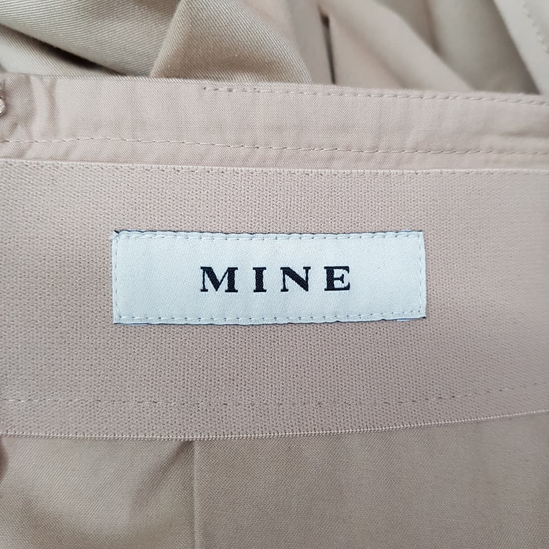 한섬 마인 2024 코튼 A라인 버튼 스커트 67-98사이즈 상품이미지6