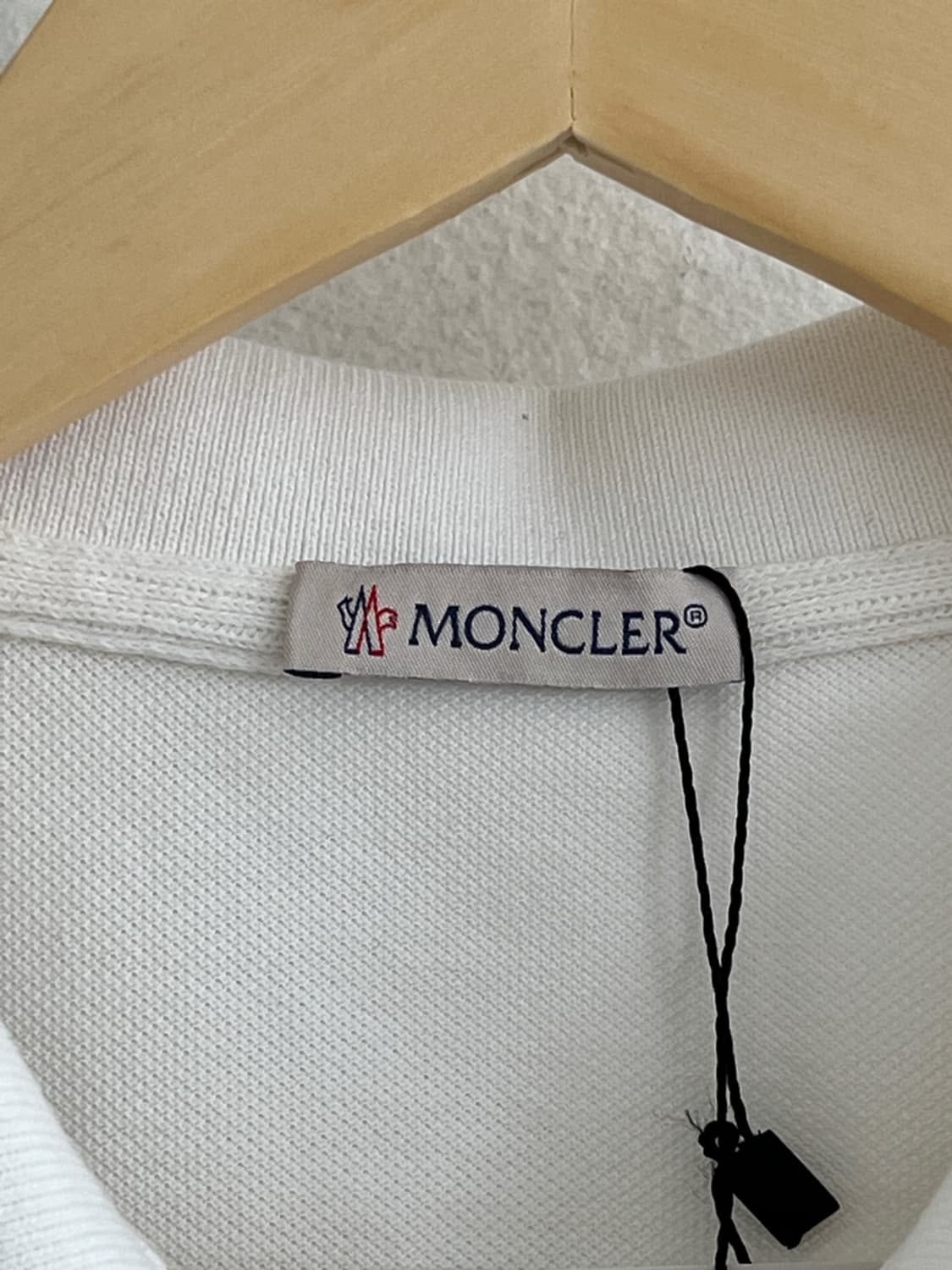 몽클레어 티셔츠  상품이미지3