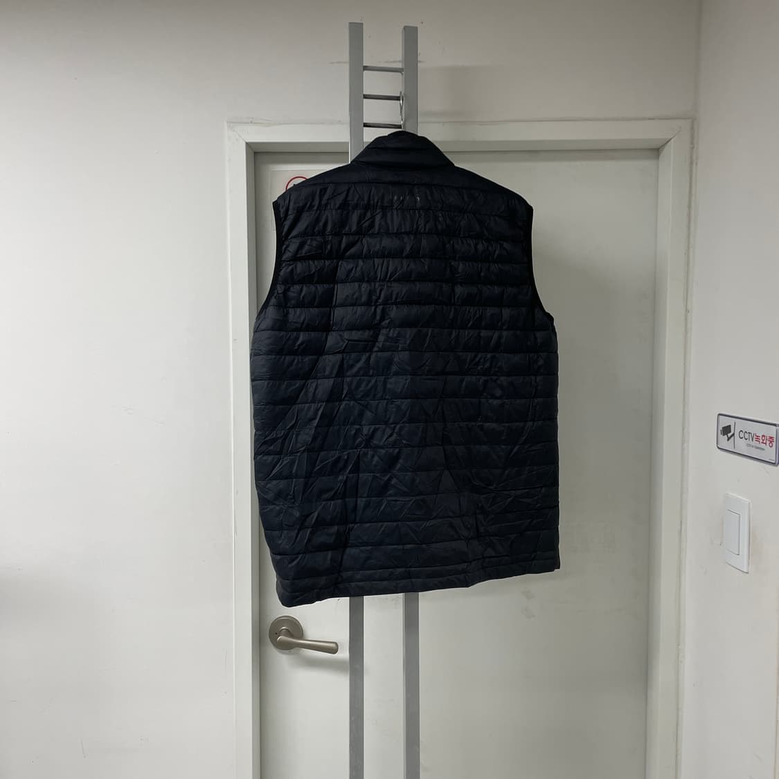 오클리 경량 패딩 조끼 XL 상품이미지7