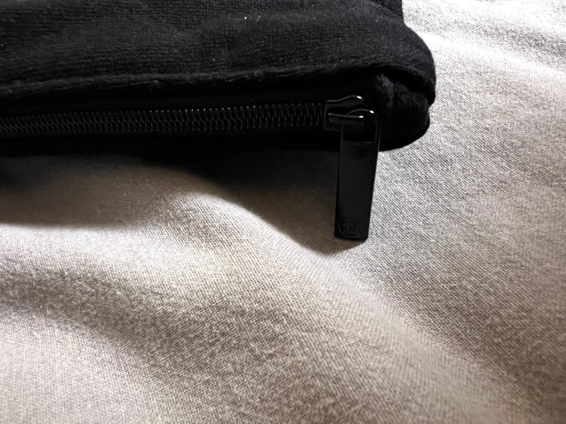 샤넬 뷰티 검정 파우치 새제품 팝니다 상품이미지4