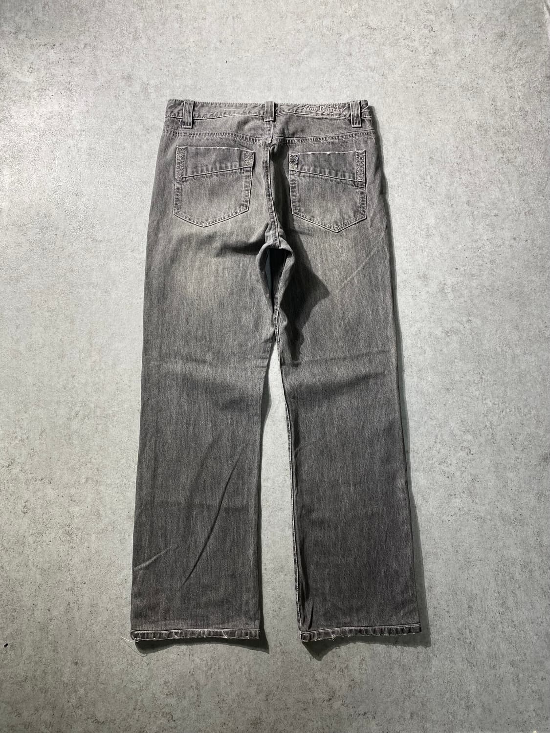 [31] Von Dutch 본더치 그레이 워시드 데님팬츠 상품이미지4