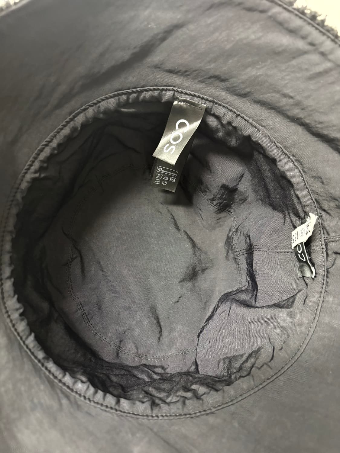 COS뽀글이 벙거지 모자 블랙  상품이미지3