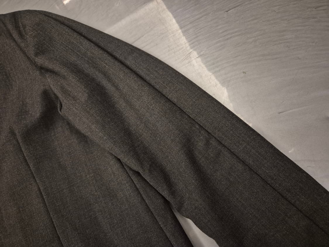 엠포리오 아르마니 울 짚업 자켓 상품이미지6