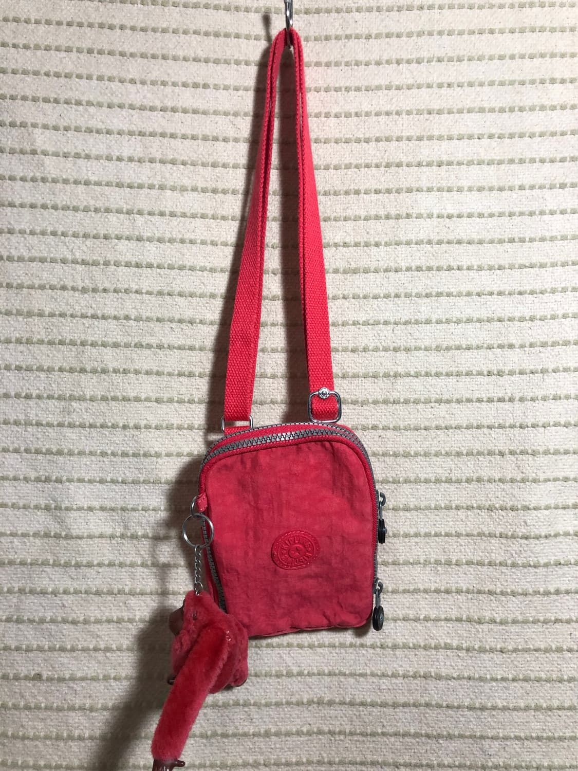 빈티지 키플링 Y2K 나일론 라이트 핑크 미니 여권가방 크로스백 상품이미지1