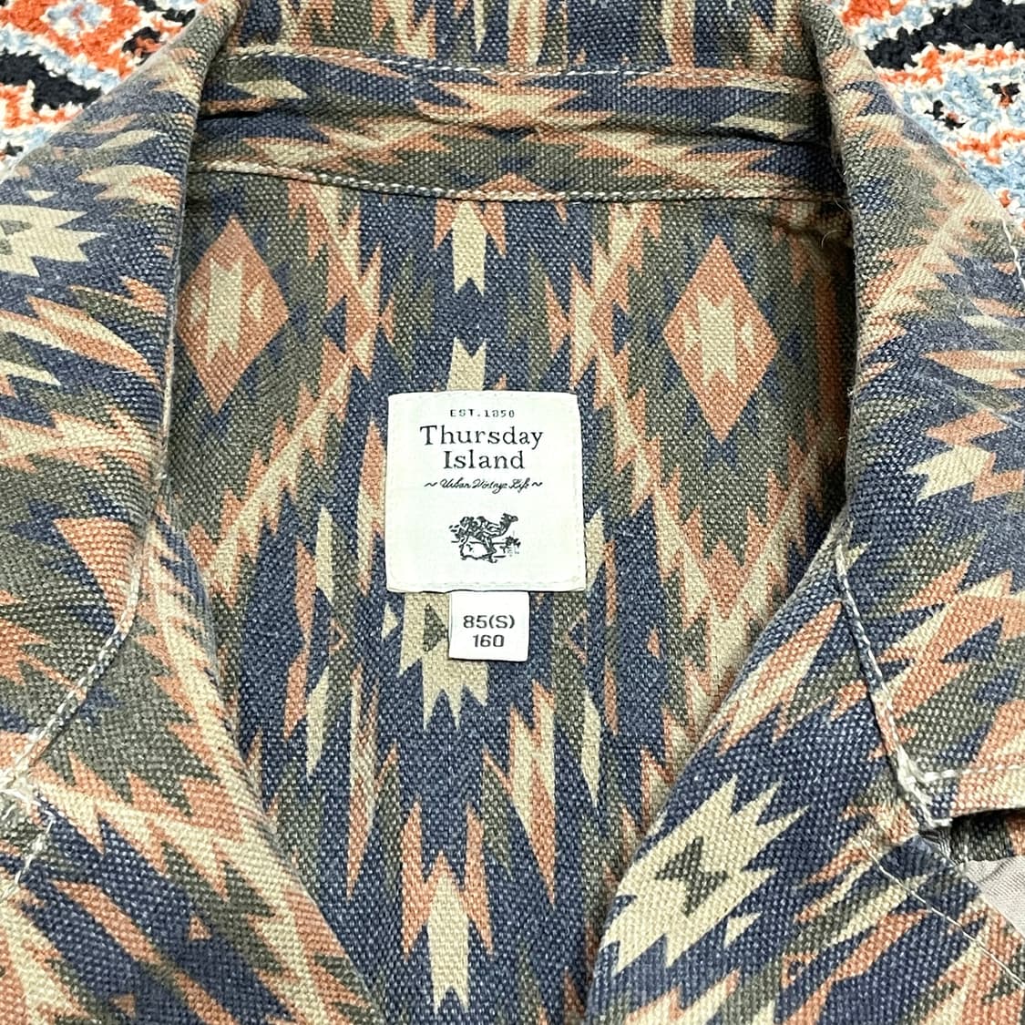 써스데이아일랜드 인디안패턴 면 라이더 조끼 여성85 상품이미지3