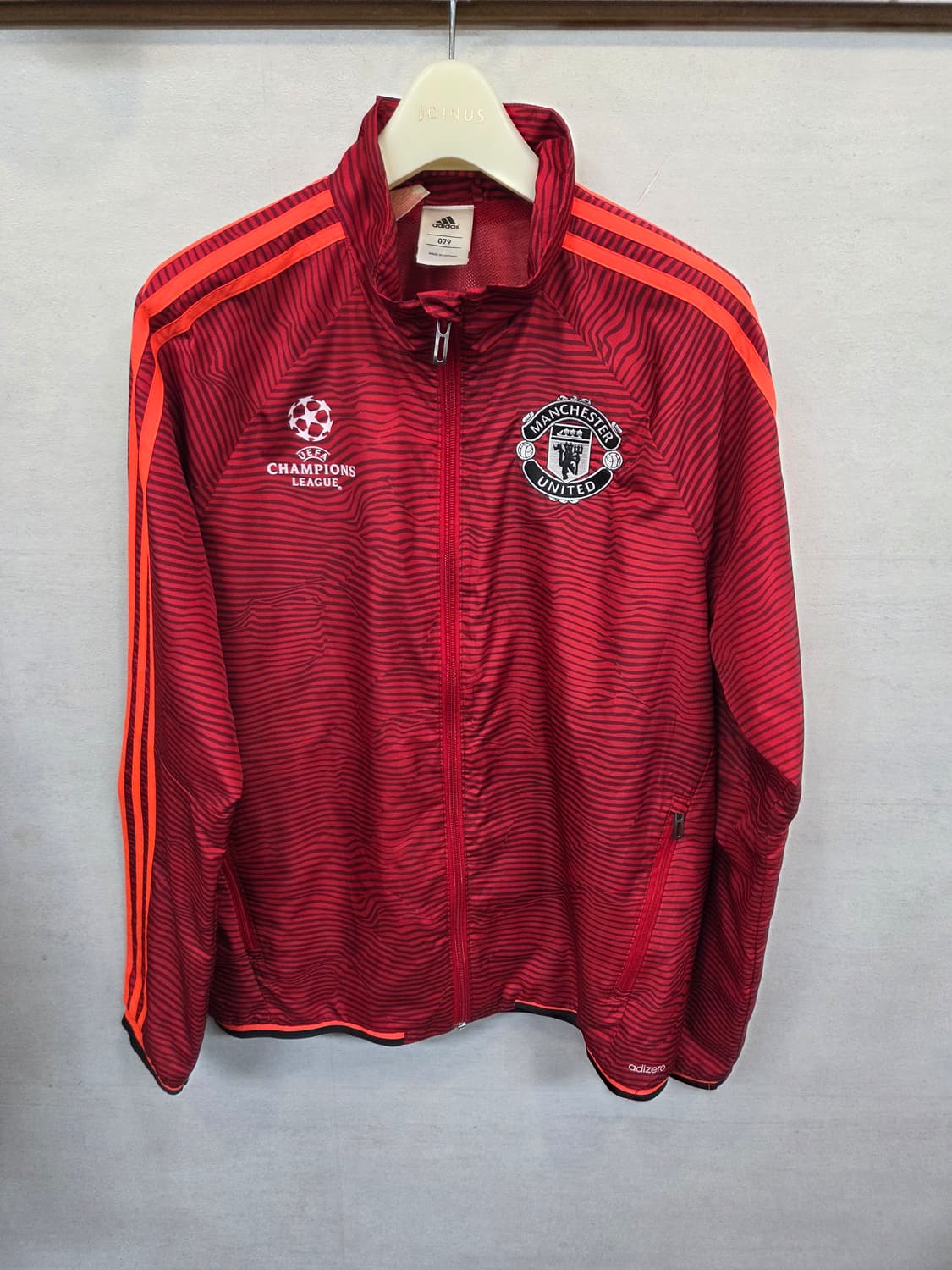 아디다스  챔피언스리그 맨체스터 유나이티드 바람막이 자켓 s 상품이미지1