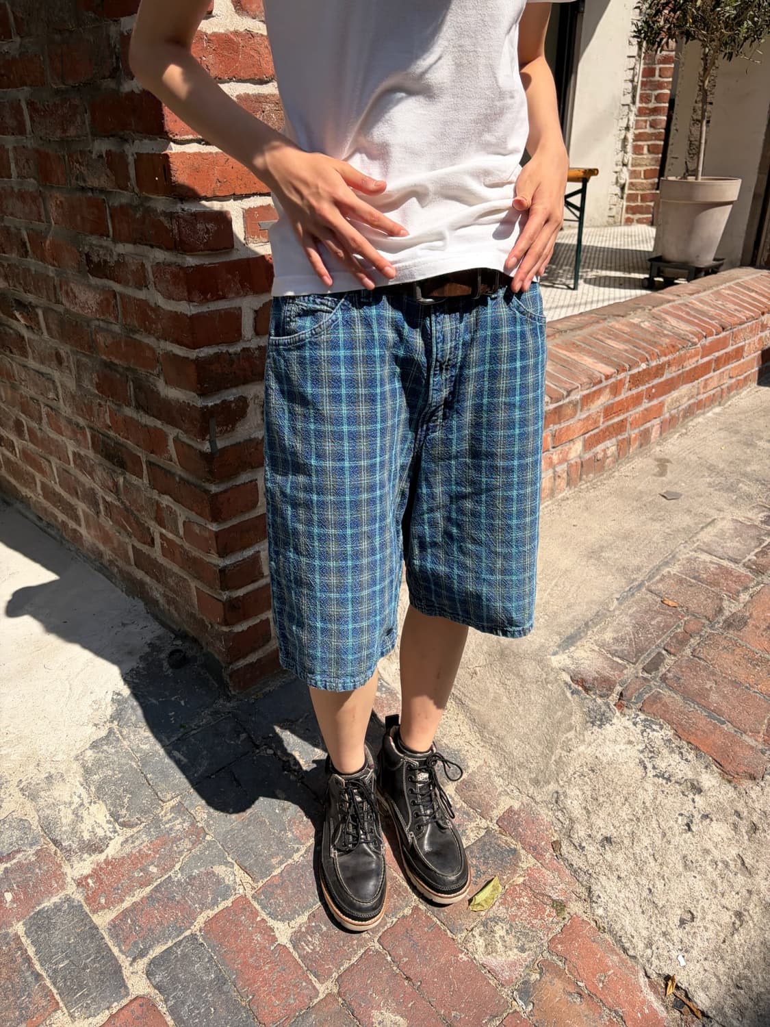 32) Levi’s 인디고 체크 와이드 데님 쇼츠 상품이미지4
