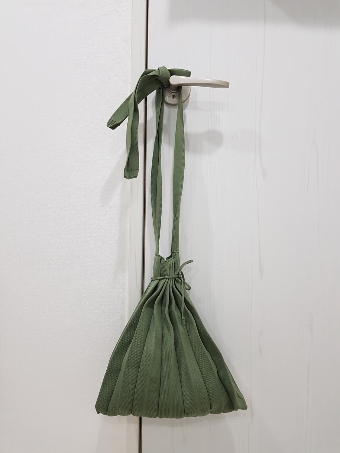 조셉앤스테이시 플리츠 니트백 올리브 상품이미지4