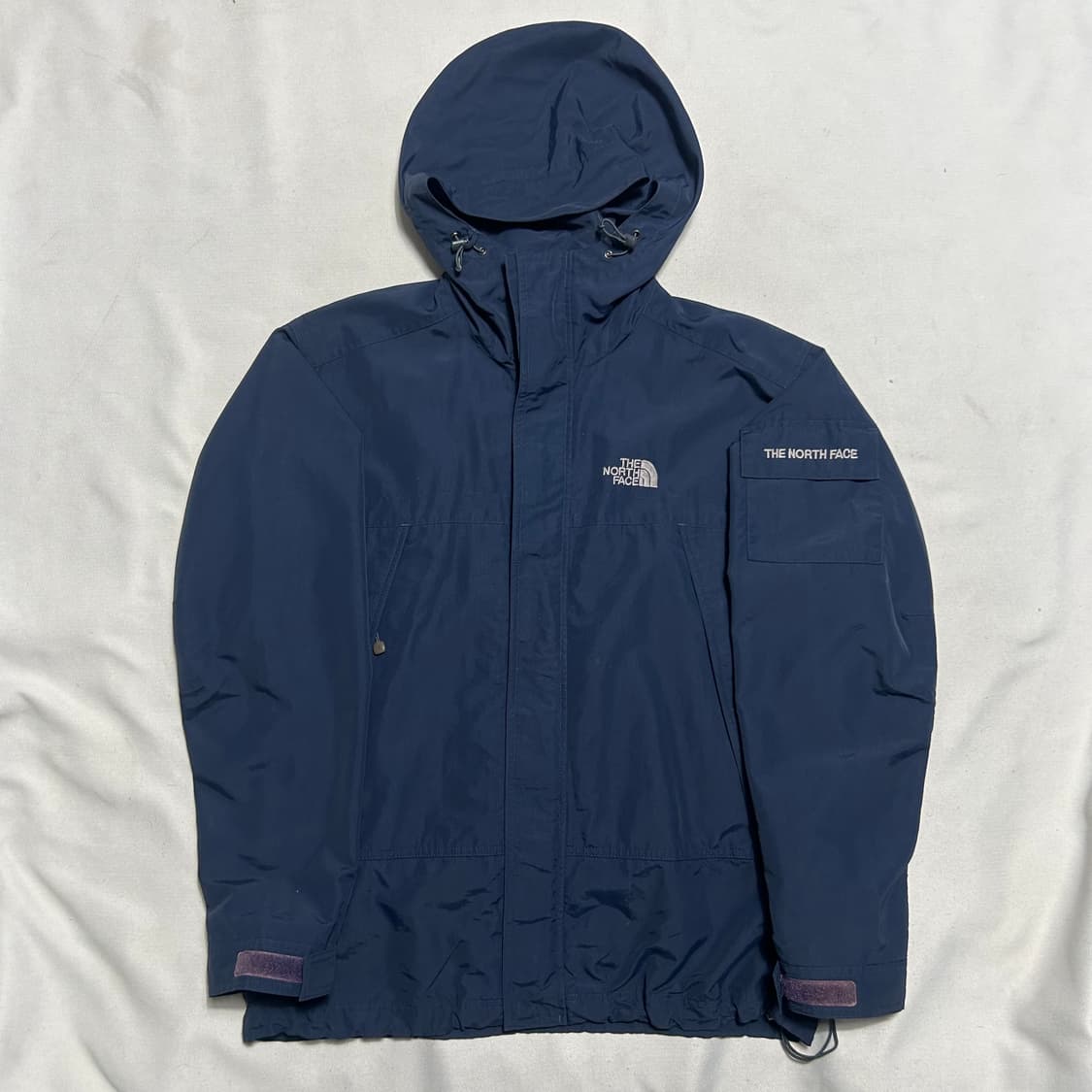 100 노스페이스 암포켓 네이비 후드 바람막이 상품이미지2